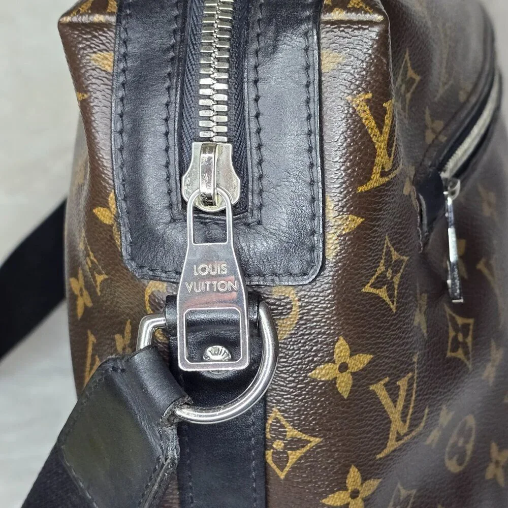 Louis Vuitton Macassar Torres Messenger Bag